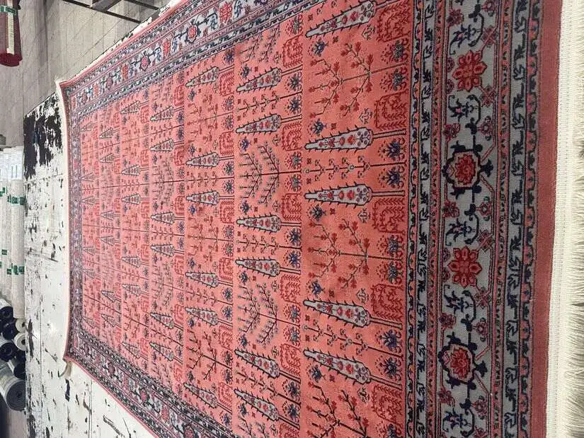 فرش قشقایی گلبهی ۷۰۰ شانه